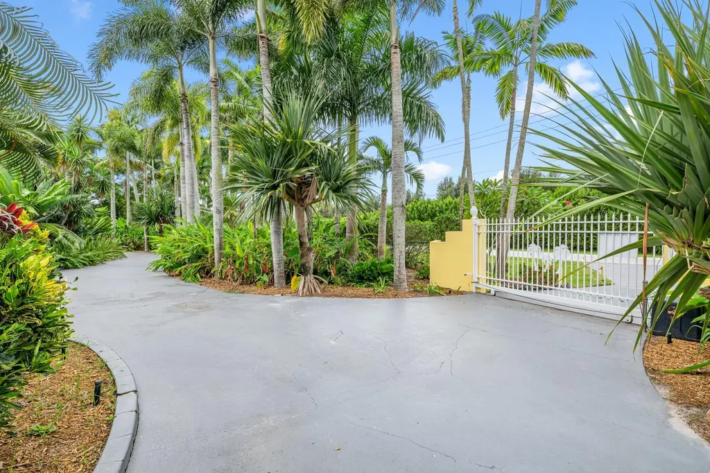 14423 Draft Horse Lane Wellington FL 33414
