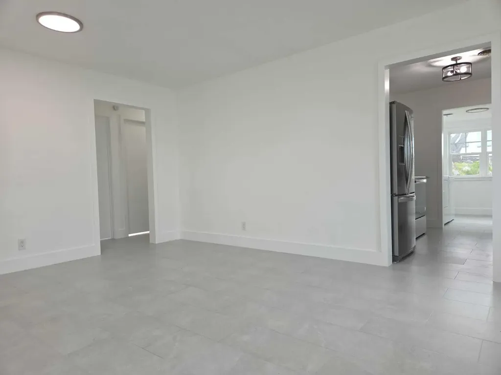 813 S 6th Street Fort Pierce FL 34950