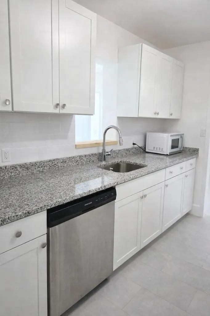 813 S 6th Street Fort Pierce FL 34950