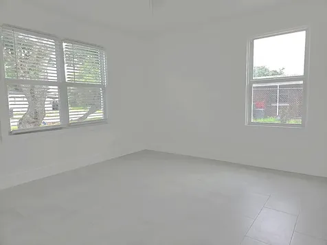 813 S 6th Street Fort Pierce FL 34950
