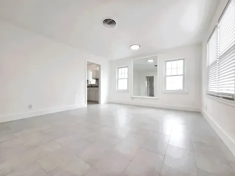 813 S 6th Street Fort Pierce FL 34950