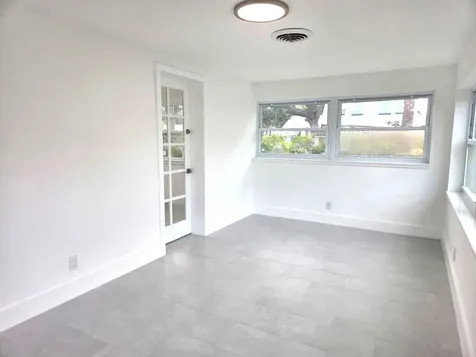 813 S 6th Street Fort Pierce FL 34950