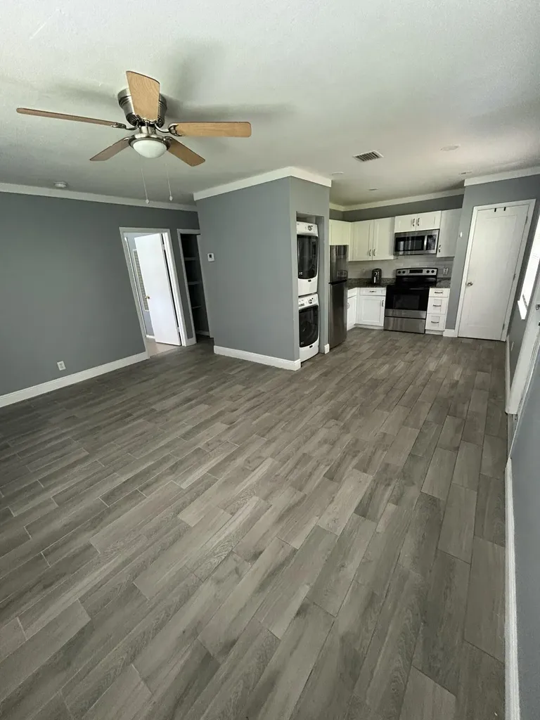 1435 SW 24th Court Fort Lauderdale FL 33315