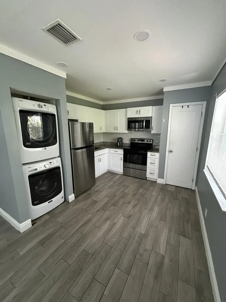1435 SW 24th Court Fort Lauderdale FL 33315