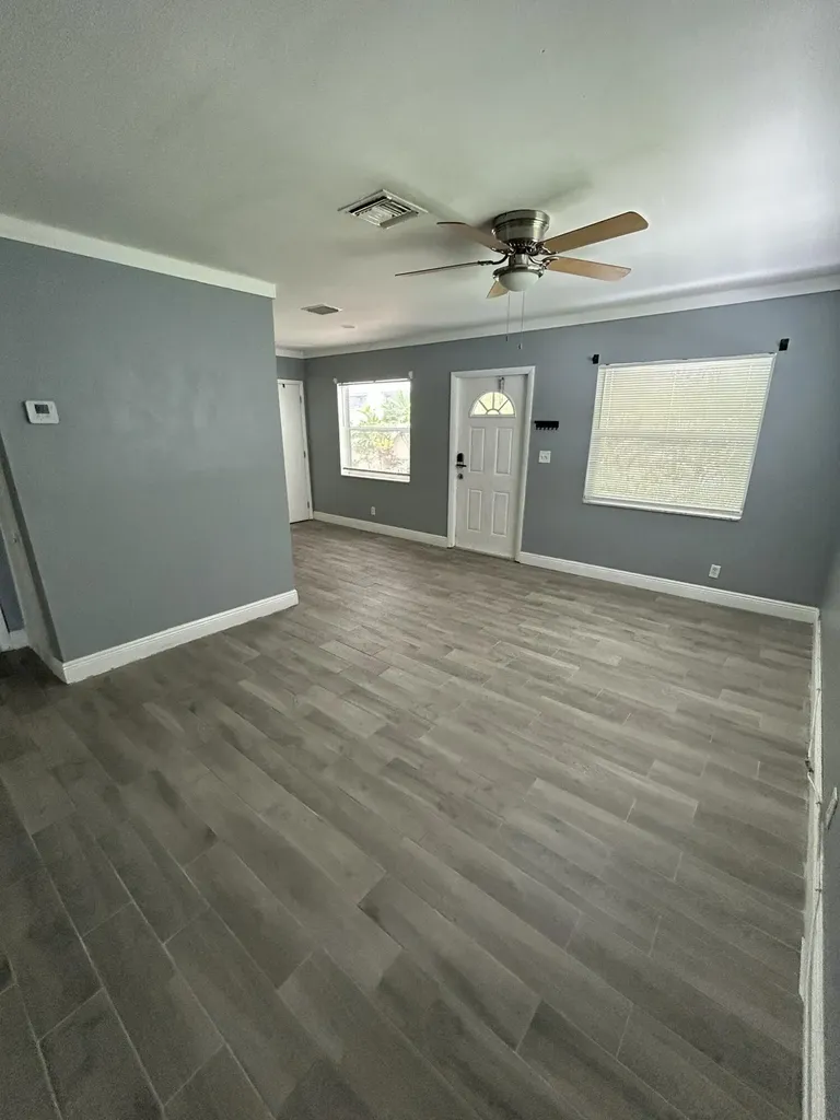 1435 SW 24th Court Fort Lauderdale FL 33315