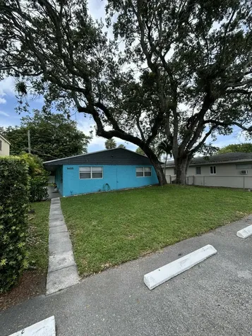 1435 SW 24th Court Fort Lauderdale FL 33315