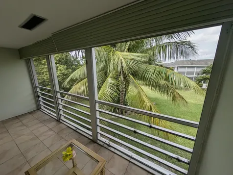 436 Markham T Deerfield Beach FL 33442