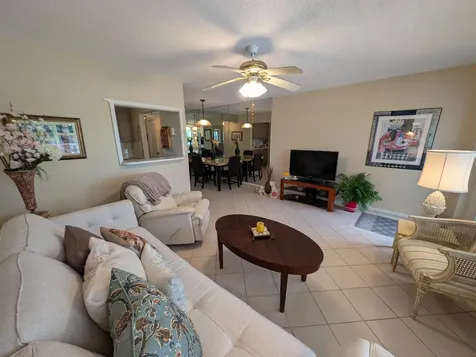 436 Markham T Deerfield Beach FL 33442