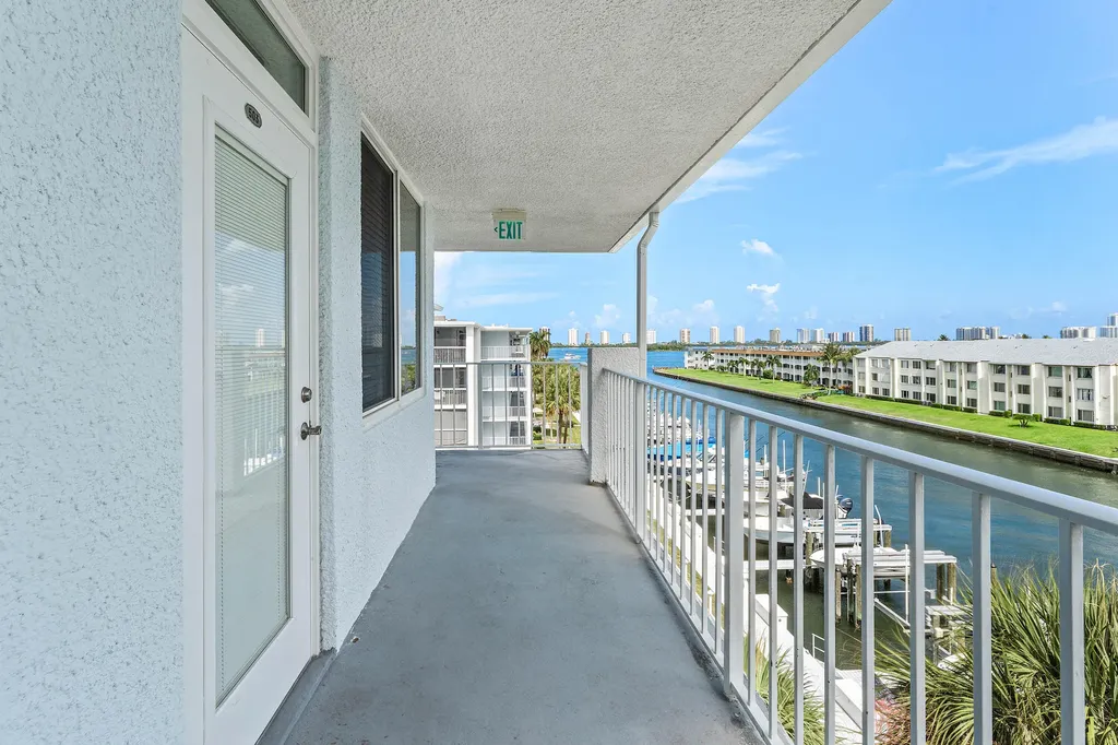 108 Paradise Harbour Boulevard North Palm Beach FL 33408