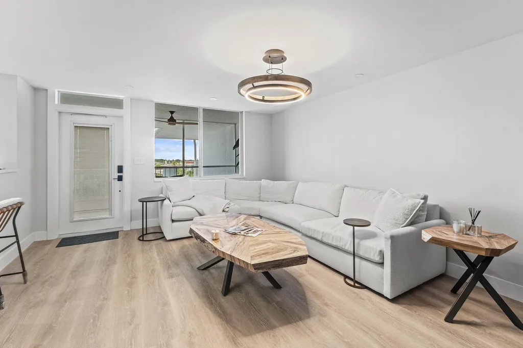 108 Paradise Harbour Boulevard North Palm Beach FL 33408