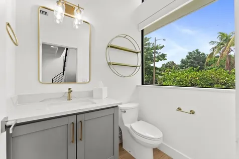 509 38th Street West Palm Beach FL 33407