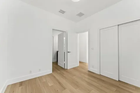 509 38th Street West Palm Beach FL 33407
