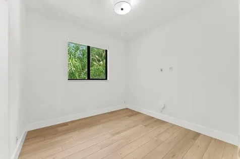 509 38th Street West Palm Beach FL 33407