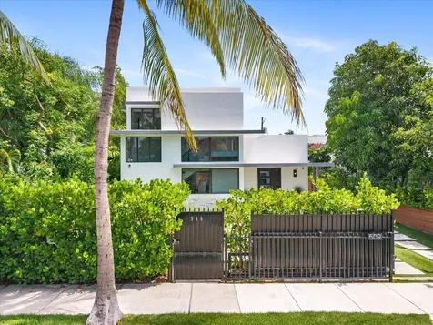 509 38th Street West Palm Beach FL 33407