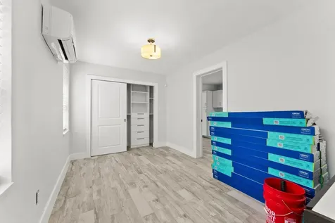 509 38th Street West Palm Beach FL 33407