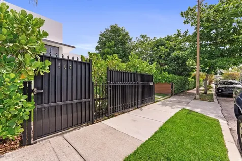 509 38th Street West Palm Beach FL 33407
