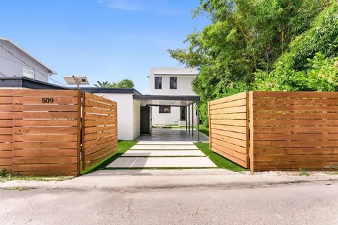 509 38th Street West Palm Beach FL 33407