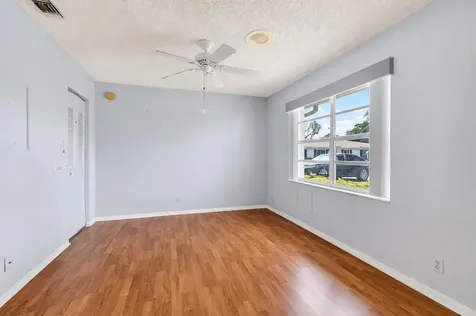 5241 Privet Place Delray Beach FL 33484