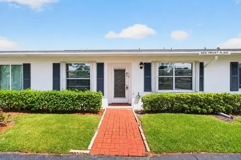 5241 Privet Place Delray Beach FL 33484