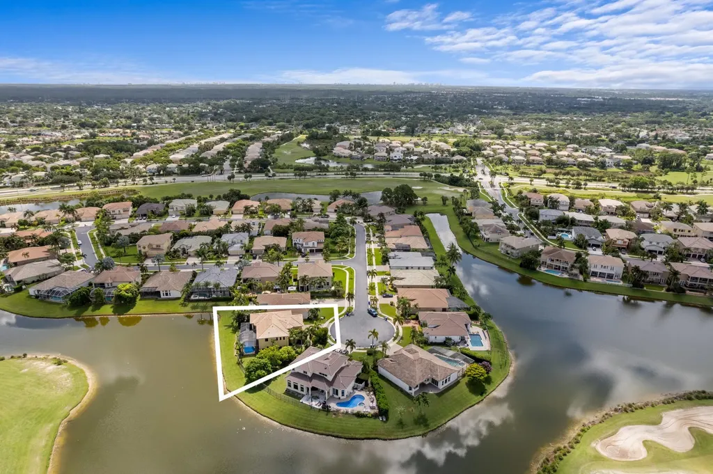 2643 Arbor Lane Royal Palm Beach FL 33411