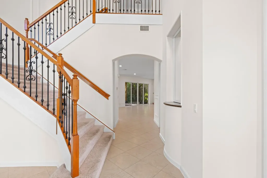 2643 Arbor Lane Royal Palm Beach FL 33411