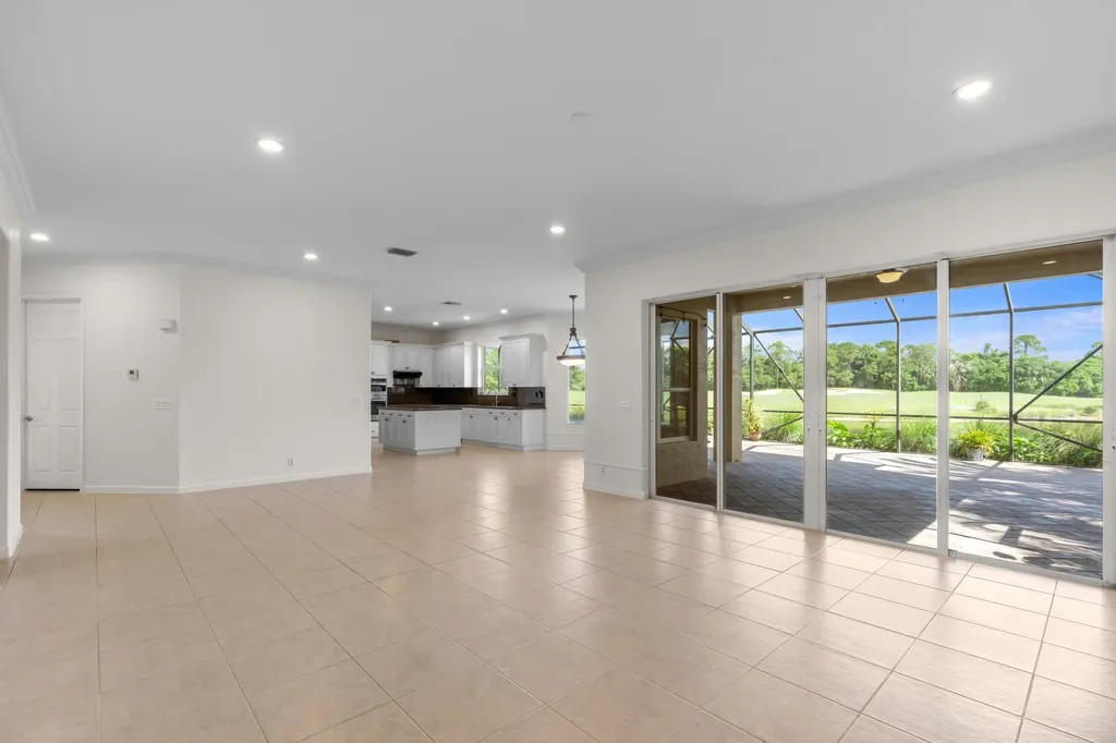 2643 Arbor Lane Royal Palm Beach FL 33411