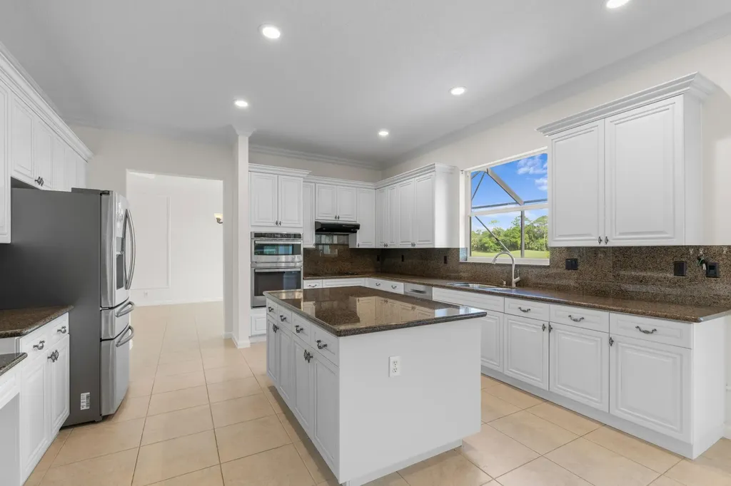 2643 Arbor Lane Royal Palm Beach FL 33411