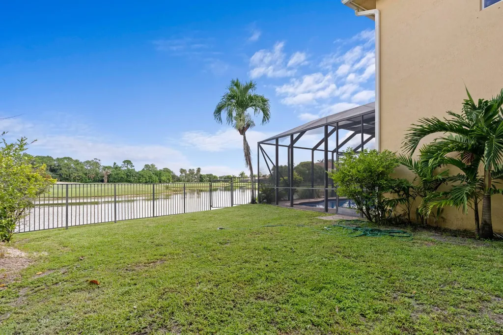 2643 Arbor Lane Royal Palm Beach FL 33411