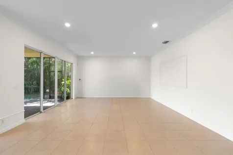 2643 Arbor Lane Royal Palm Beach FL 33411