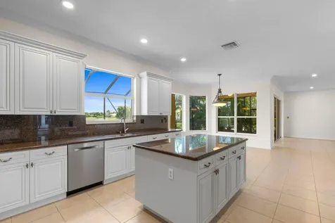 2643 Arbor Lane Royal Palm Beach FL 33411