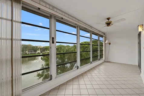 2202 Lucaya Bend Coconut Creek FL 33066