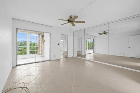 2202 Lucaya Bend Coconut Creek FL 33066