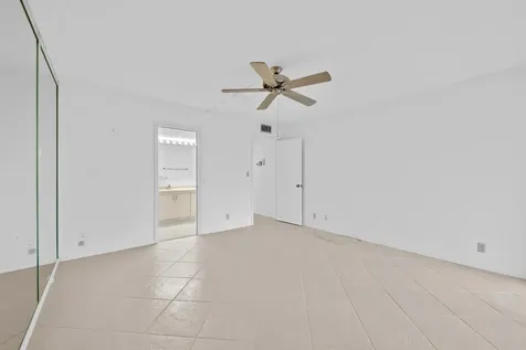2202 Lucaya Bend Coconut Creek FL 33066