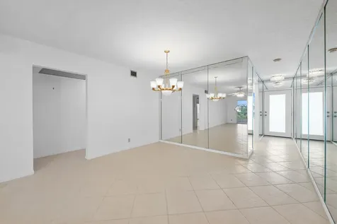 2202 Lucaya Bend Coconut Creek FL 33066