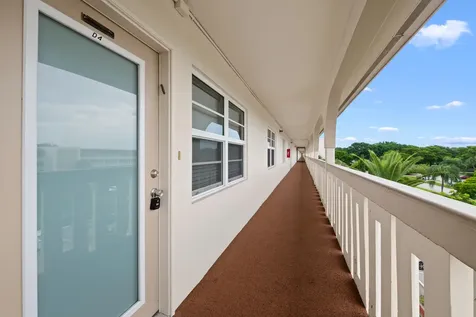 2202 Lucaya Bend Coconut Creek FL 33066