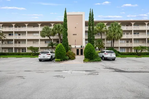 2202 Lucaya Bend Coconut Creek FL 33066