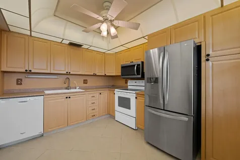 2202 Lucaya Bend Coconut Creek FL 33066