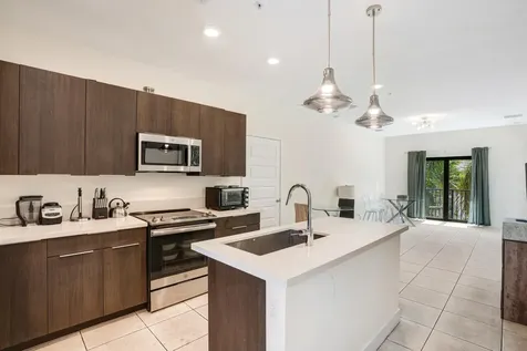 4725 NW 85th Avenue Doral FL 33166