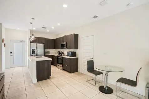 4725 NW 85th Avenue Doral FL 33166