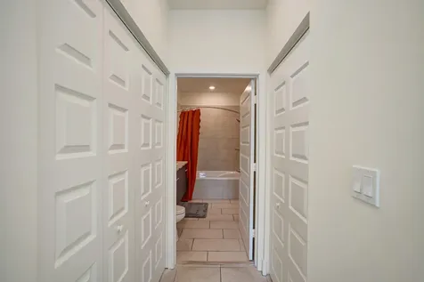 4725 NW 85th Avenue Doral FL 33166