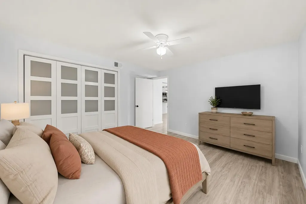 2832 SW Giralda Port St Lucie FL 34953