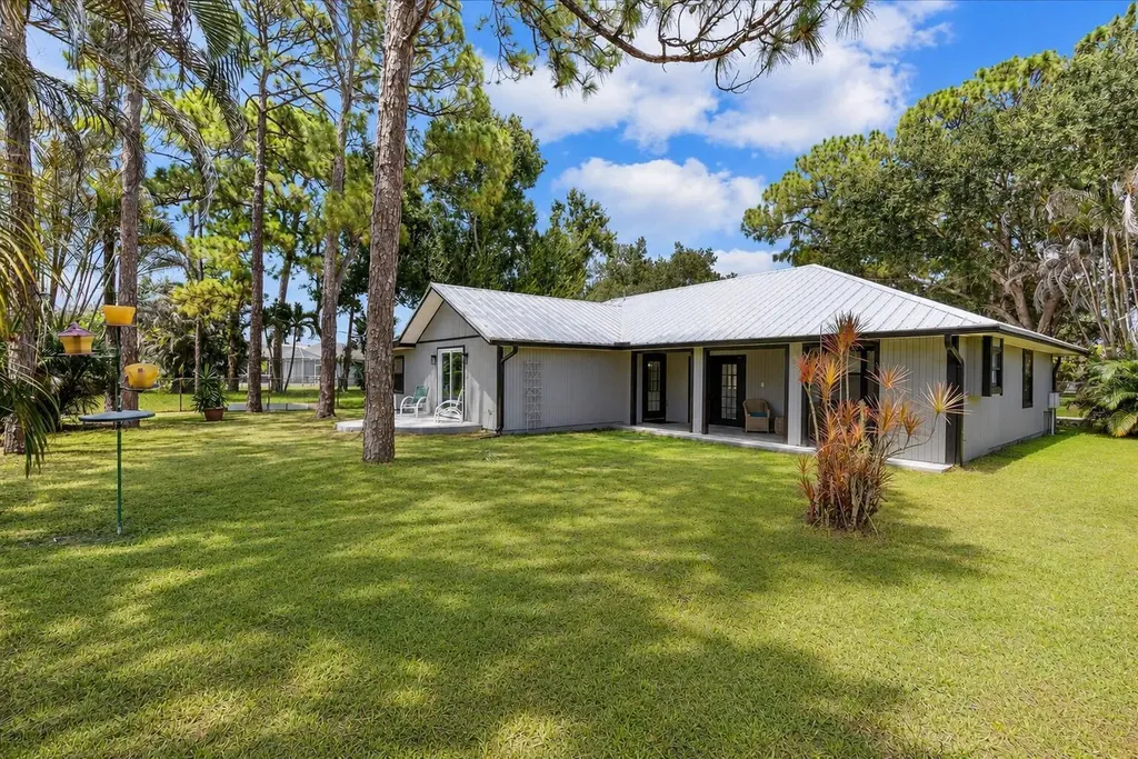 2832 SW Giralda Port St Lucie FL 34953