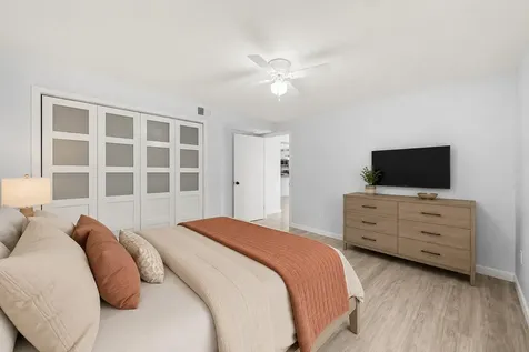 2832 SW Giralda Port St Lucie FL 34953
