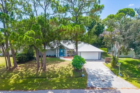2832 SW Giralda Port St Lucie FL 34953