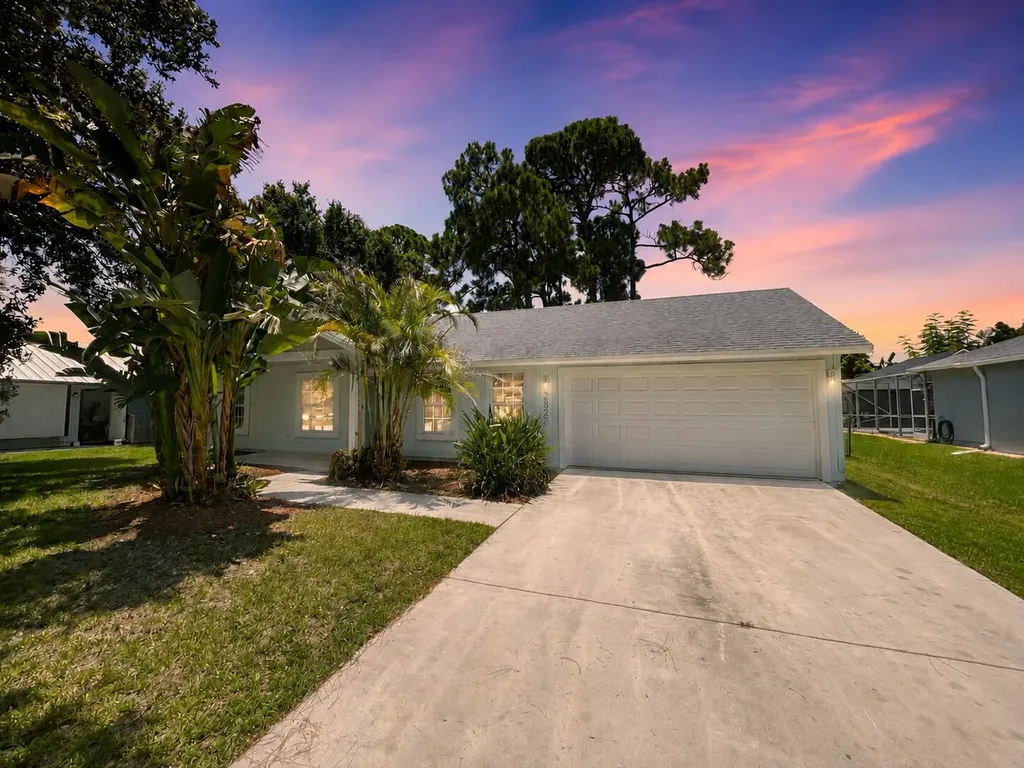 2822 SW Giralda Street Port St Lucie FL 34953