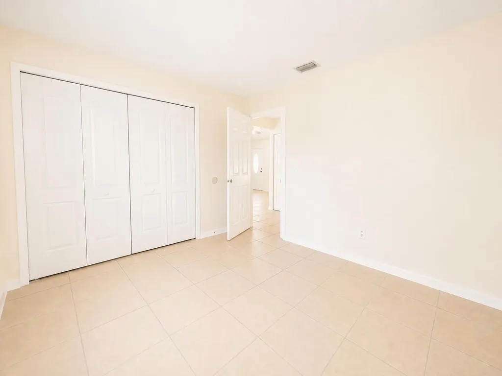 2822 SW Giralda Street Port St Lucie FL 34953