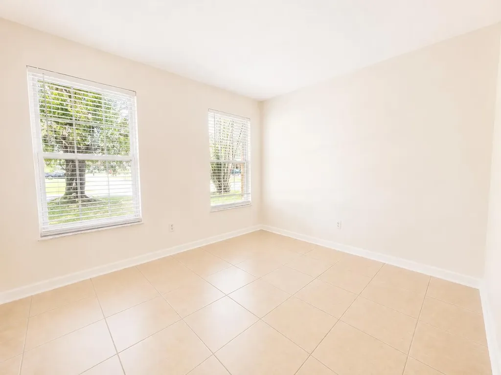 2822 SW Giralda Street Port St Lucie FL 34953