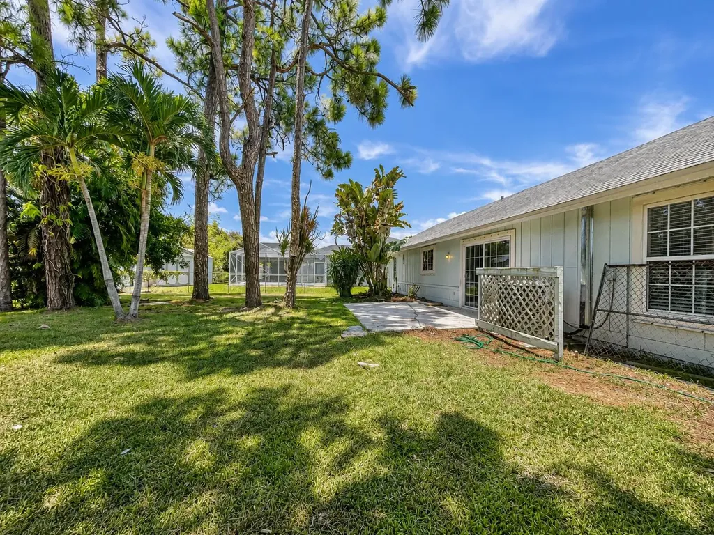 2822 SW Giralda Street Port St Lucie FL 34953