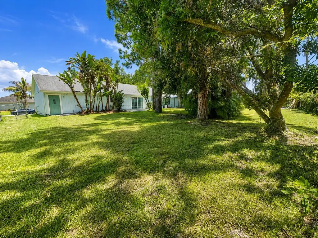 2822 SW Giralda Street Port St Lucie FL 34953