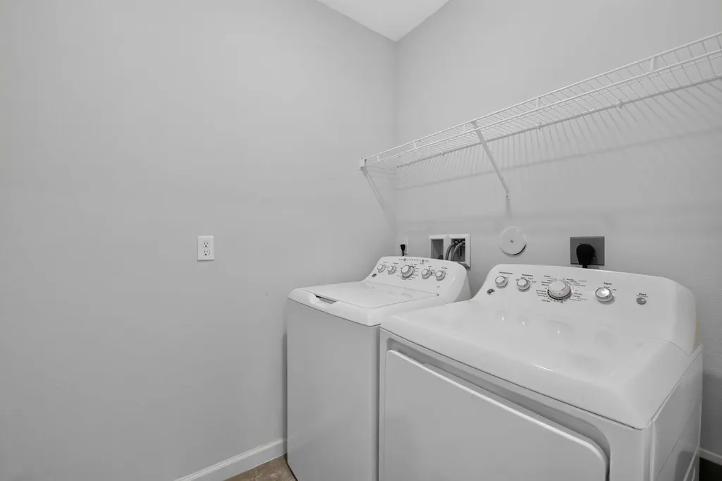 6289 NW Regent Street Port St Lucie FL 34983